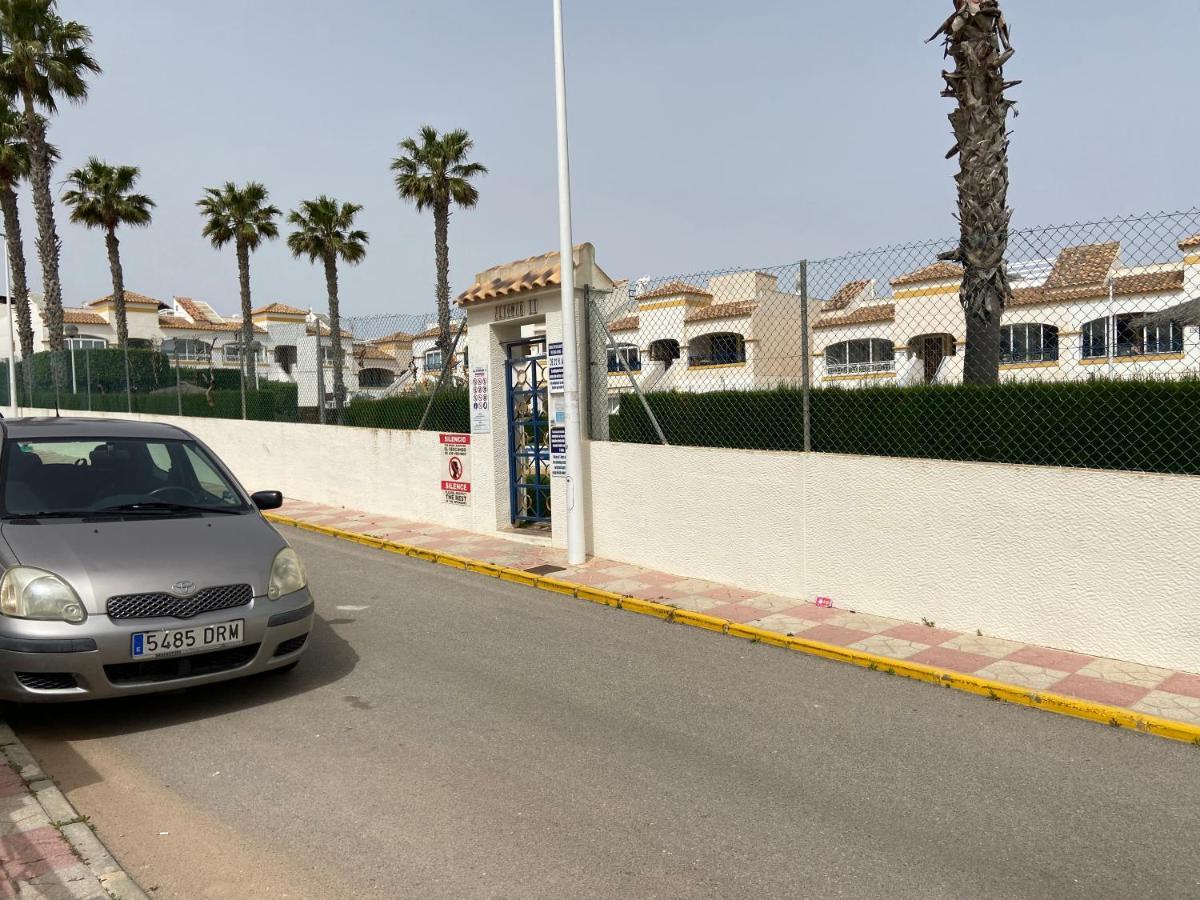 Bungalow En Gran Alacant Apartment Exterior photo